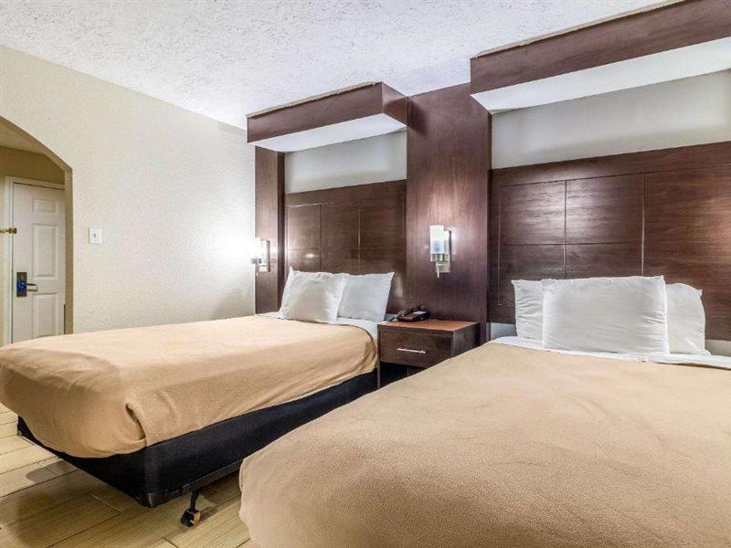 Rodeway Inn & Suites Houston Near Medical Center Zewnętrze zdjęcie
