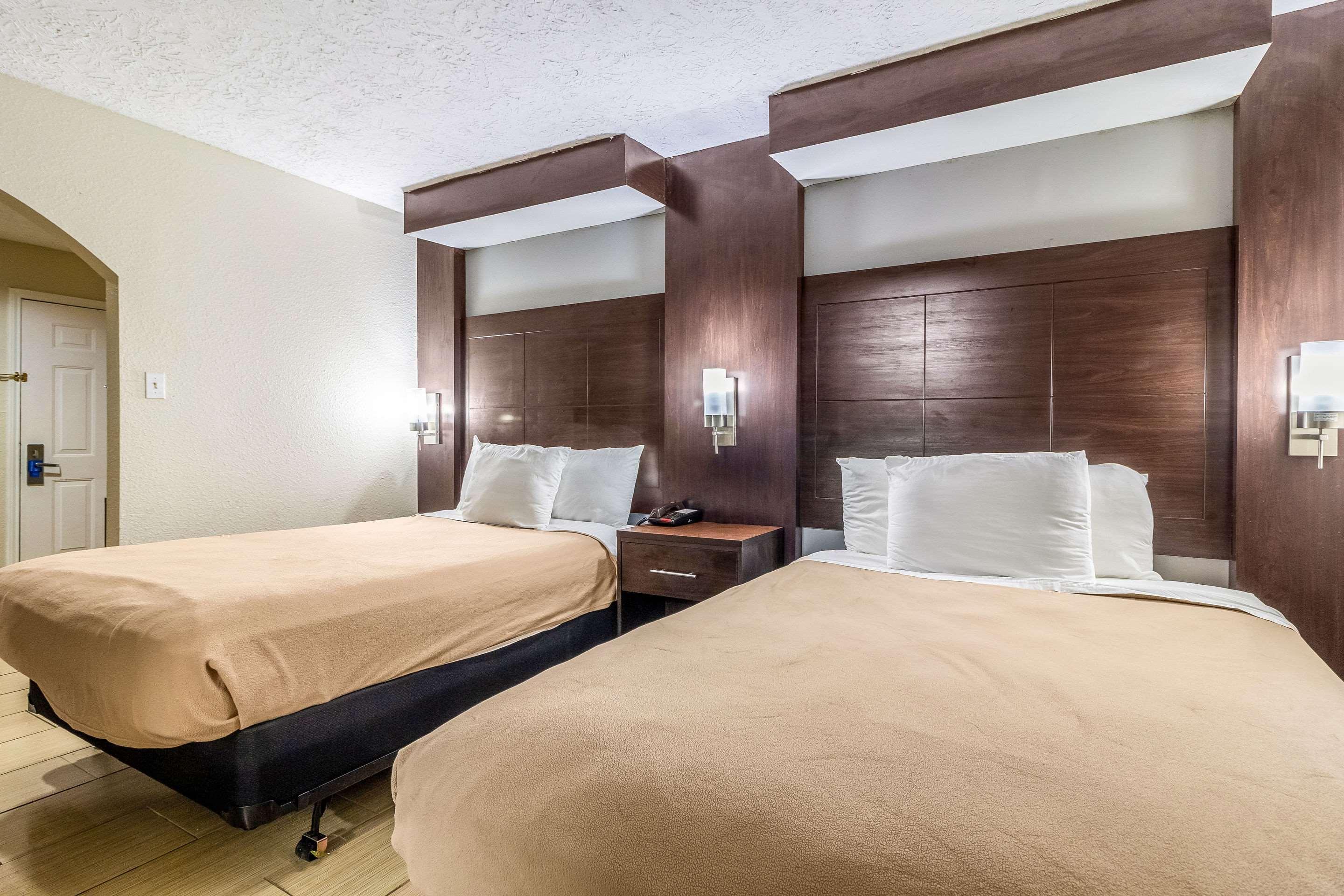 Rodeway Inn & Suites Houston Near Medical Center Zewnętrze zdjęcie