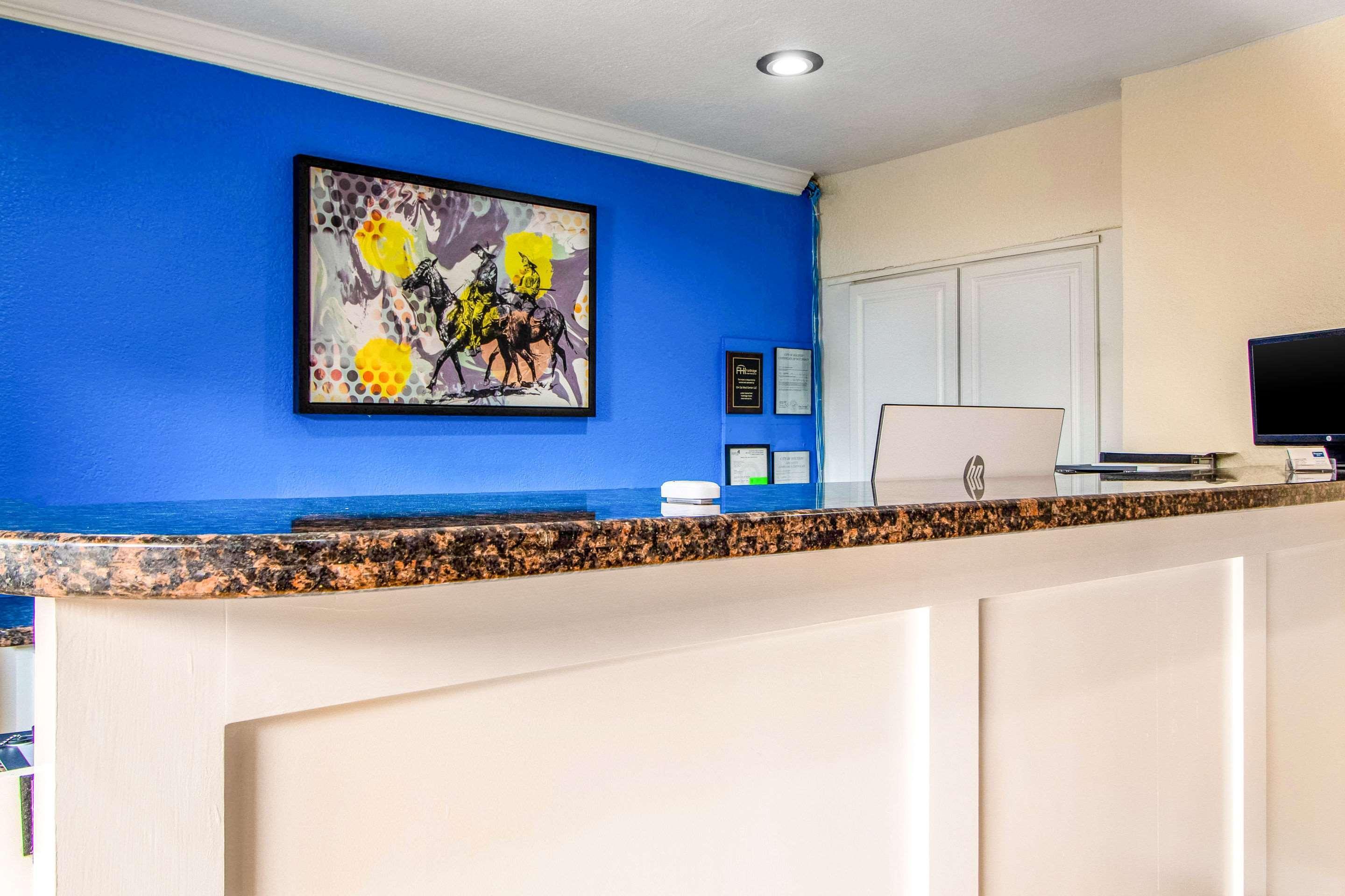 Rodeway Inn & Suites Houston Near Medical Center Zewnętrze zdjęcie