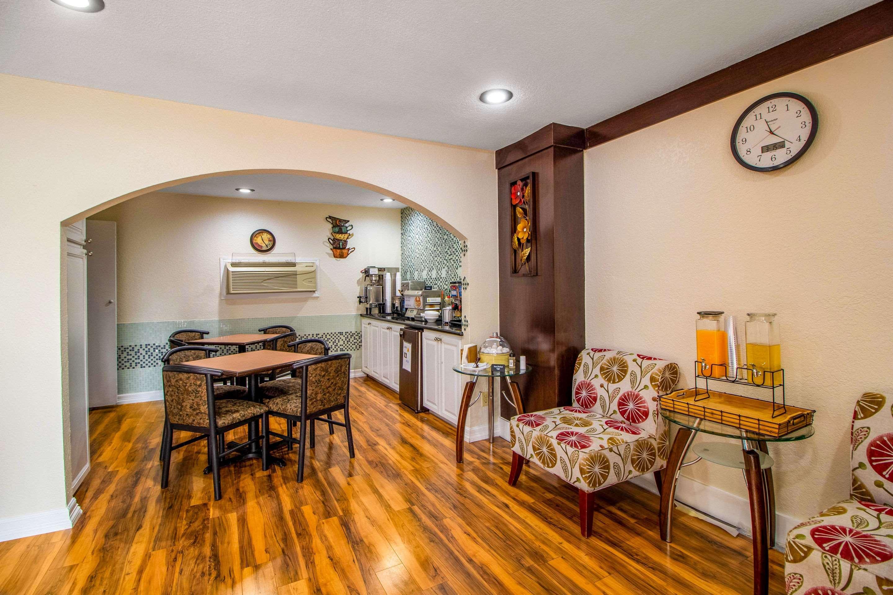 Rodeway Inn & Suites Houston Near Medical Center Zewnętrze zdjęcie