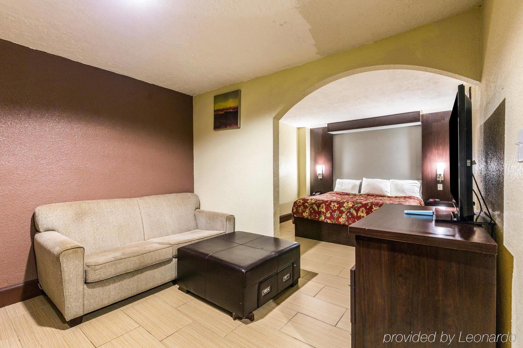 Rodeway Inn & Suites Houston Near Medical Center Zewnętrze zdjęcie