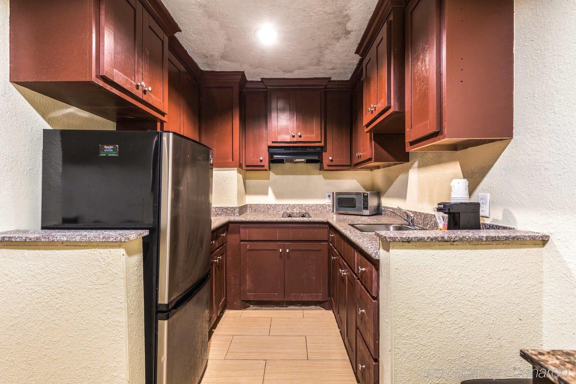 Rodeway Inn & Suites Houston Near Medical Center Zewnętrze zdjęcie